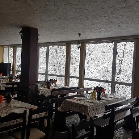 Manastirski Chiflik Holiday home *
